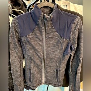 Women’s lululemon zip up sweater